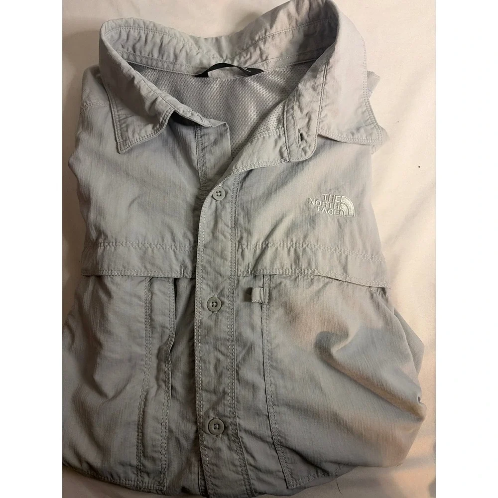 The North Face Mens XL Grey Short Sleeve Ventilated Hiking Fishing Shirt Ripstop